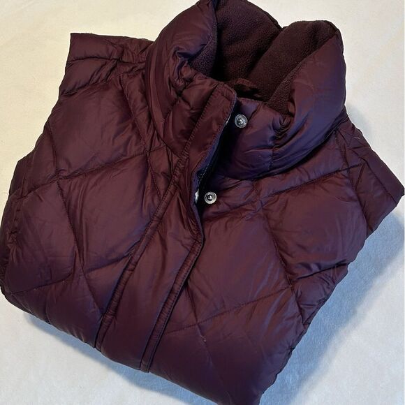 Eddie Bauer Jackets & Blazers - Eddie Bauer Burgundy Goose Down Puffer Vest Women's Medium EB700 Fill Power EUC